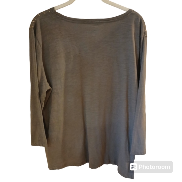 Rebecca Malone Women's Gray V Neck Top With Gold Confetti Studs Size XL - Picture 2 of 8